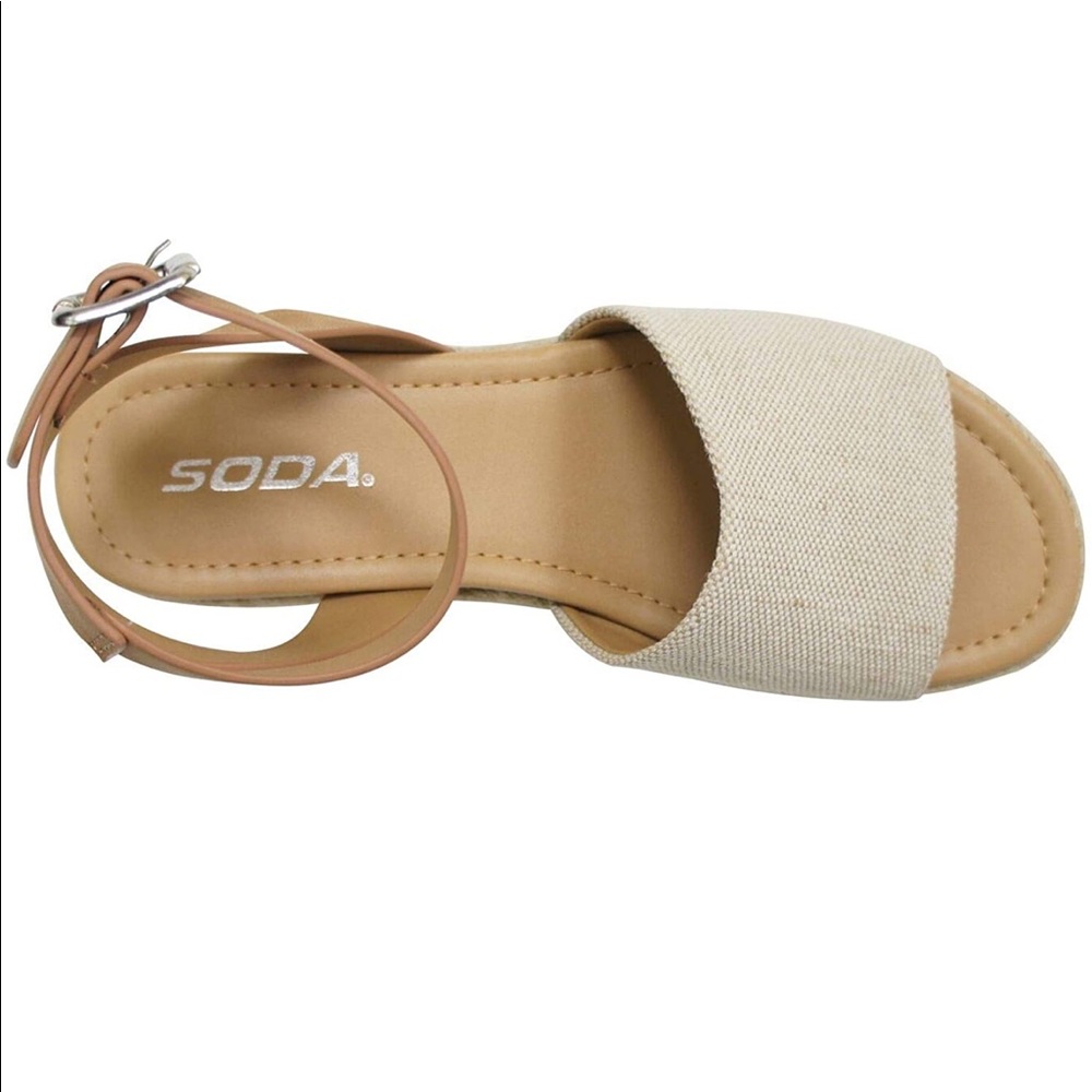 New w/ box, Soda Espadrilles, Size 8